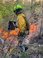 𝐎𝐏𝐄𝐑𝐀𝐂𝐈𝐎́𝐍 𝐃𝐄 𝐀𝐏𝐎𝐘𝐎 𝐀𝐍𝐓𝐄 𝐈𝐍𝐂𝐄𝐍𝐃𝐈𝐎𝐒 𝐅𝐎𝐑𝐄𝐒𝐓𝐀𝐋𝐄𝐒 𝐄𝐍 𝐄𝐋 𝐂𝐇𝐀𝐂𝐎 𝐏𝐀𝐑𝐀𝐆𝐔𝐀𝐘𝐎